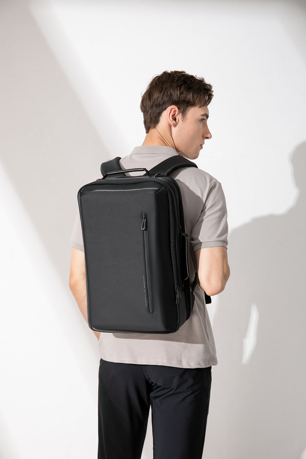 Kingsons Urban Business Commuter Backpack (23L)