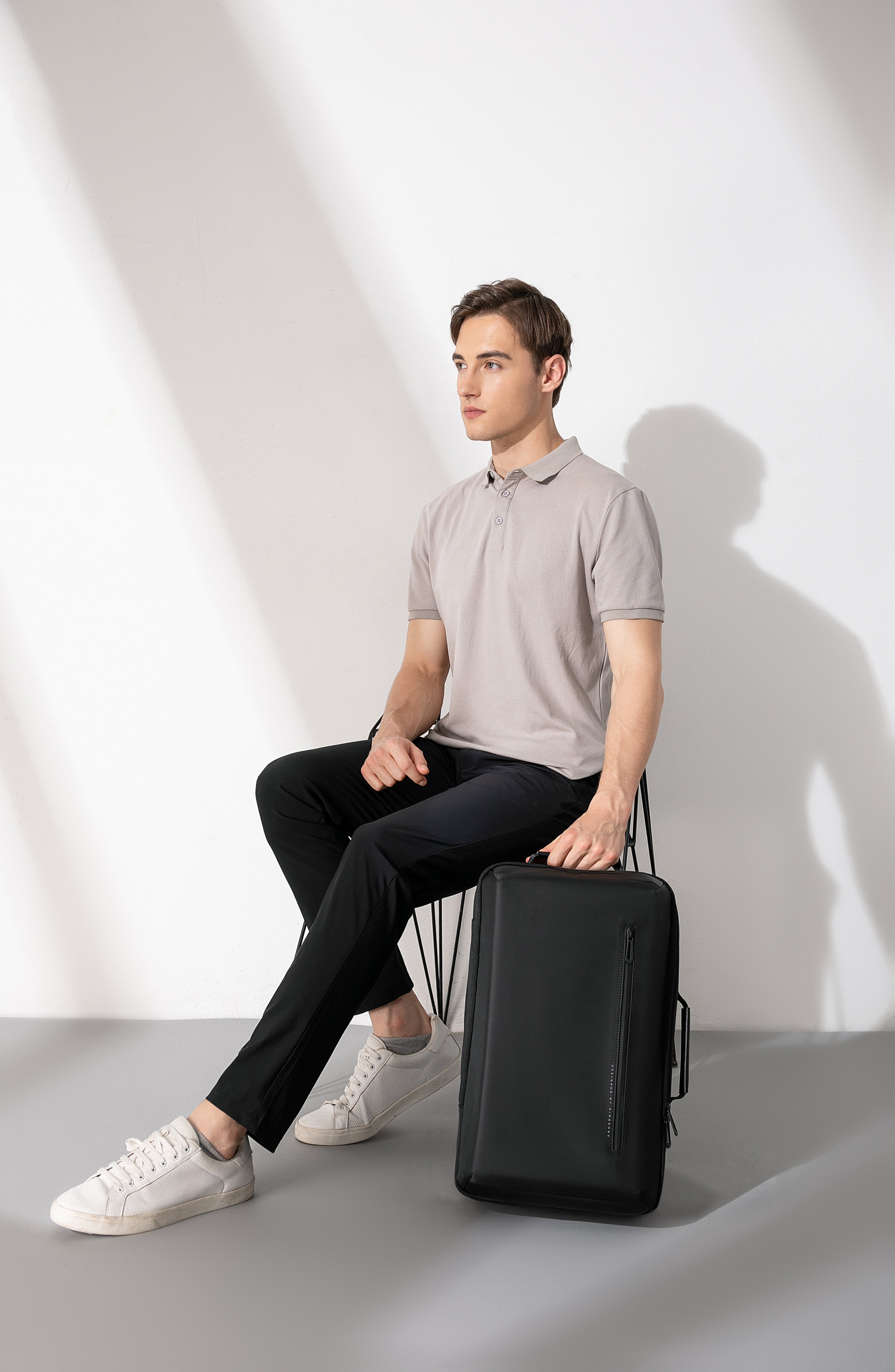 Kingsons Urban Business Commuter Backpack (23L)